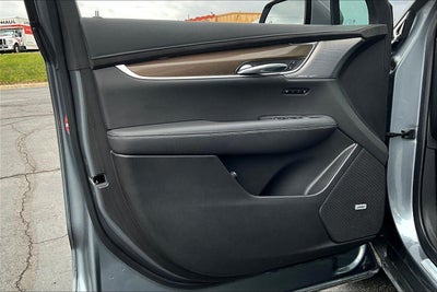 2022 Cadillac XT6 Premium Luxury