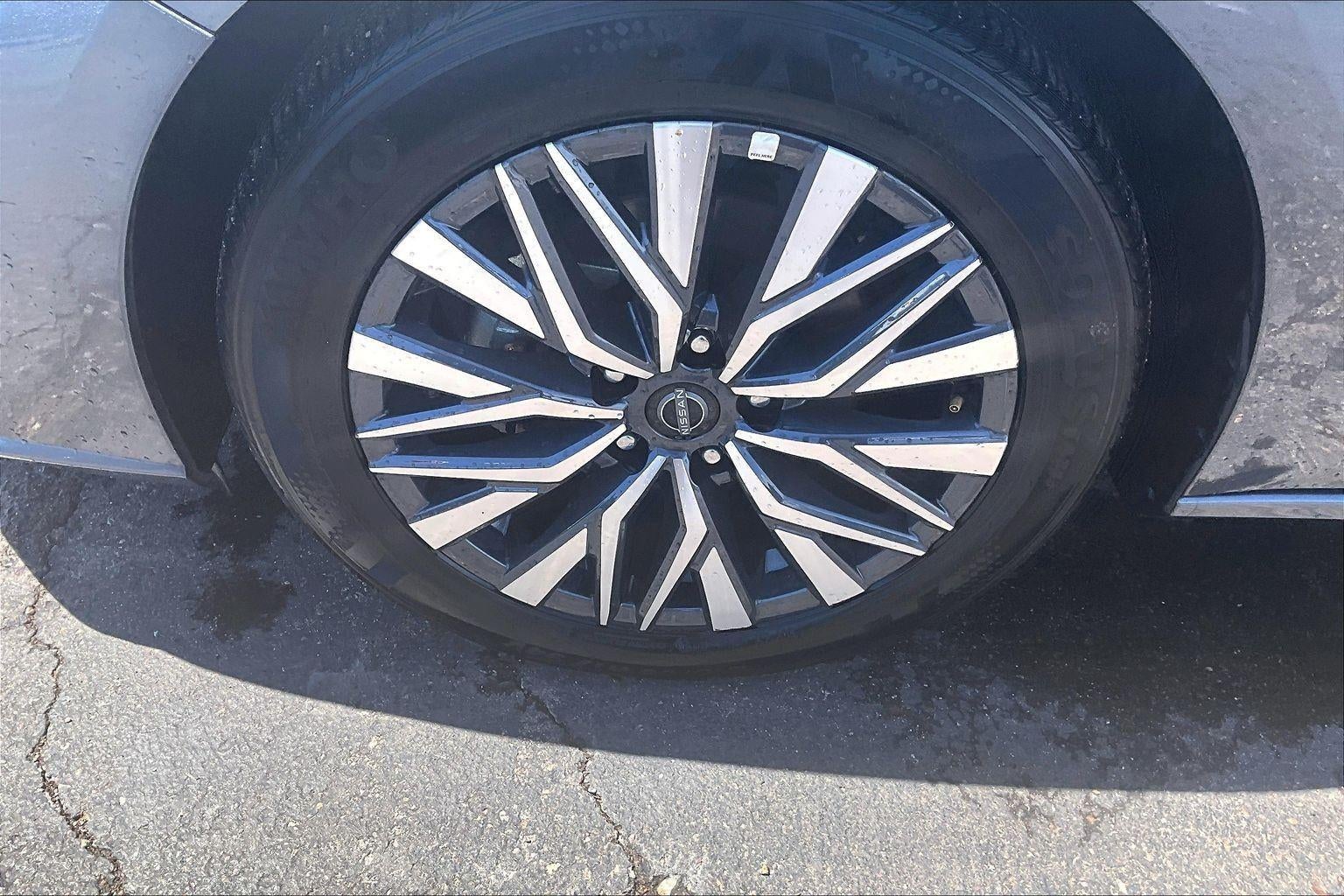 2025 Nissan Altima SV
