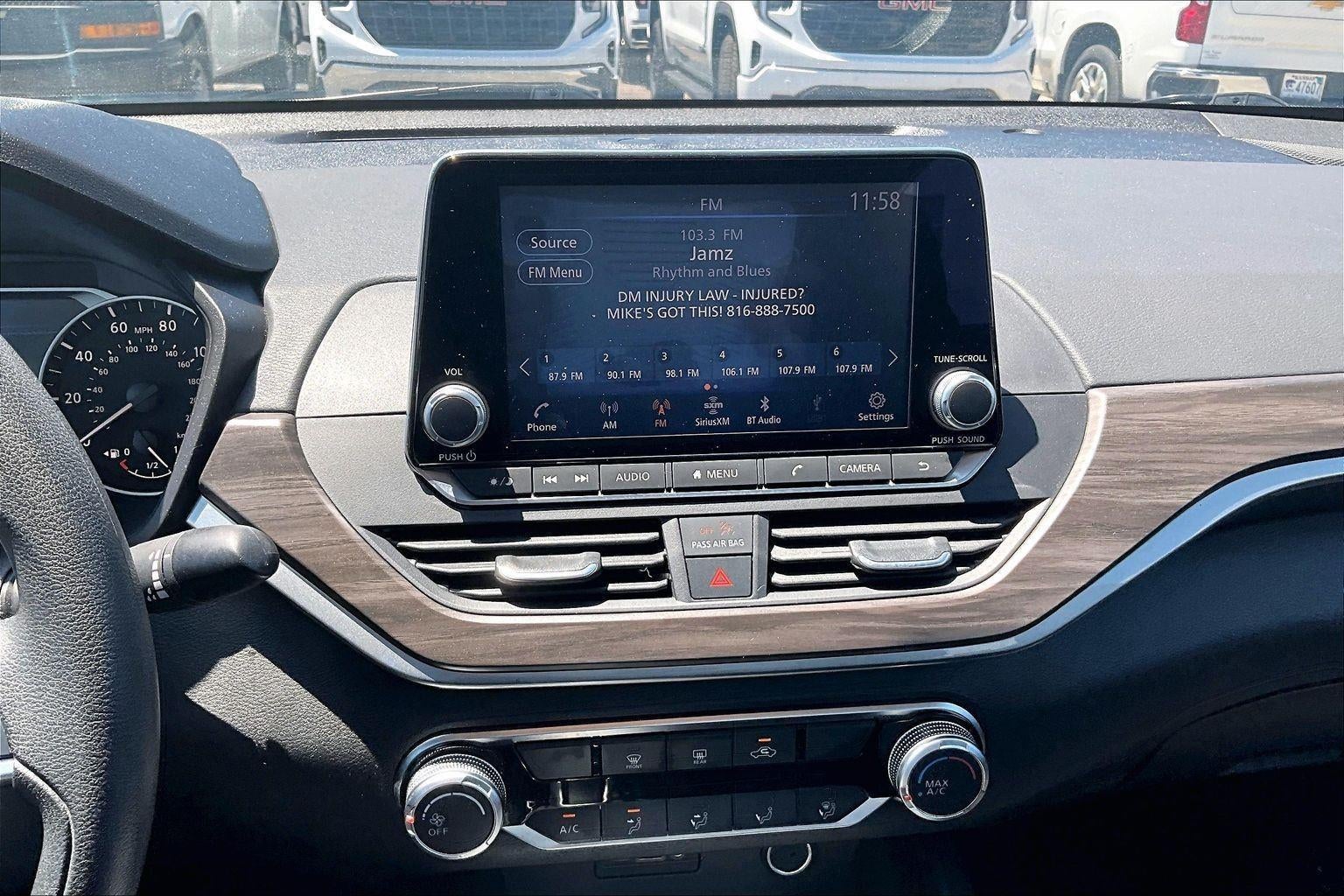 2025 Nissan Altima SV