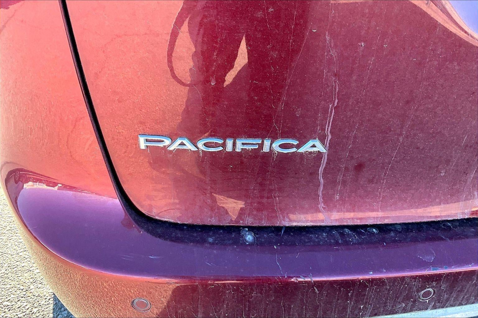 2017 Chrysler Pacifica Touring-L
