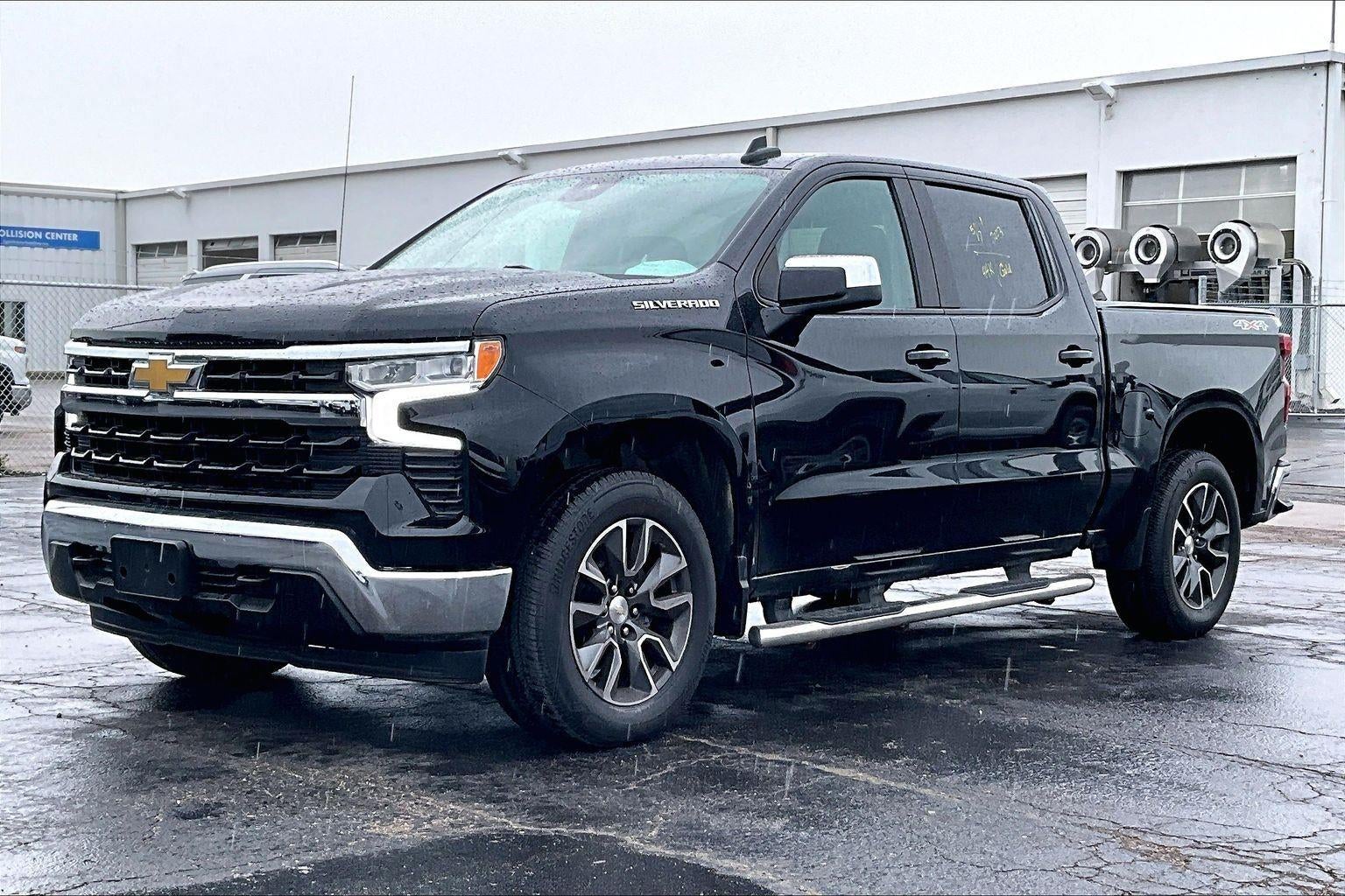 2023 Chevrolet Silverado 1500 LT (2FL)