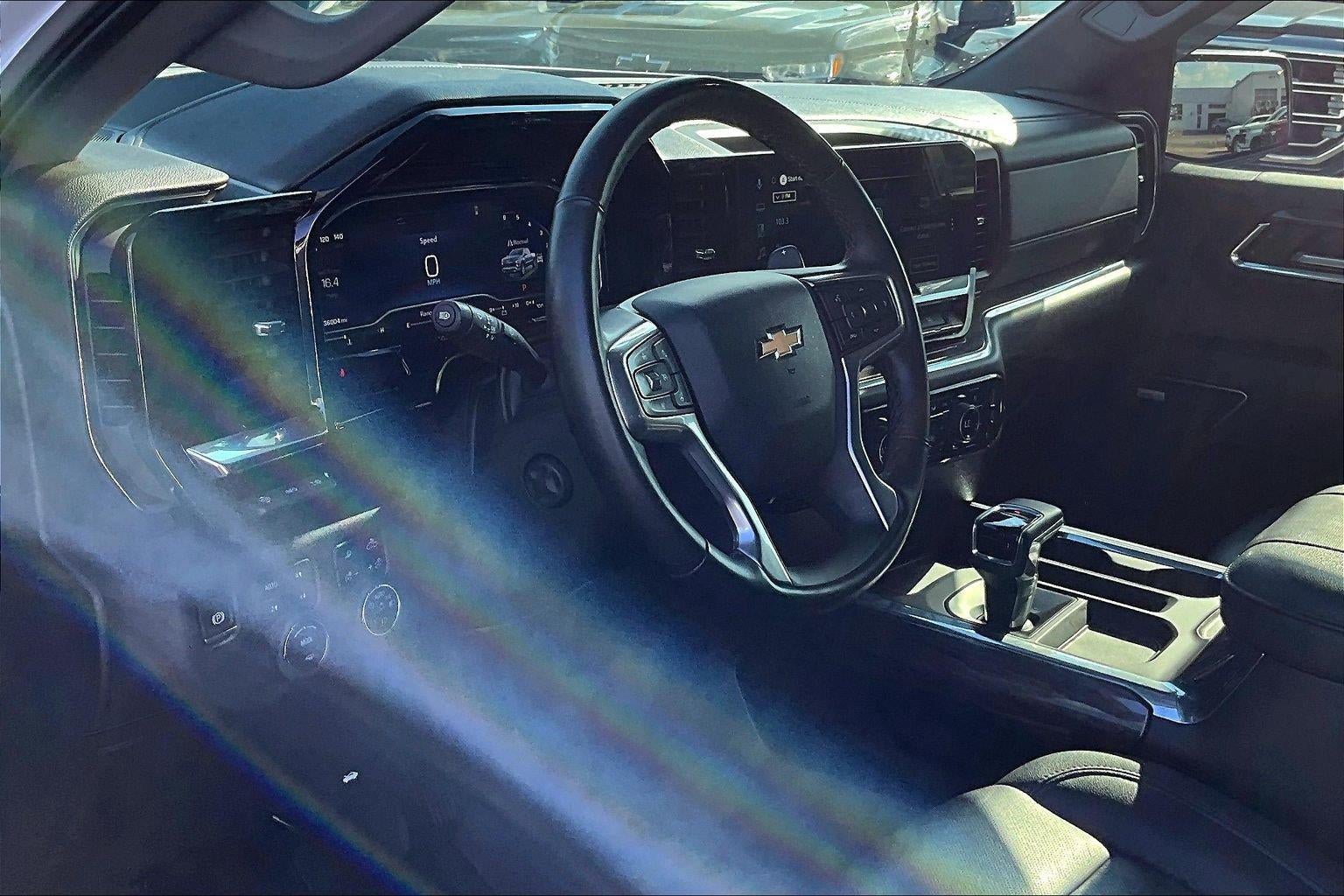 2025 Chevrolet Silverado 1500 LTZ