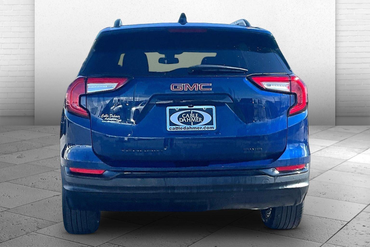 2022 GMC Terrain SLE