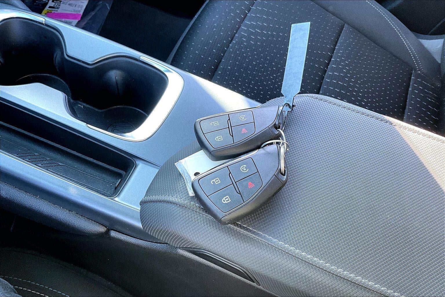 2025 Chevrolet Equinox EV LT