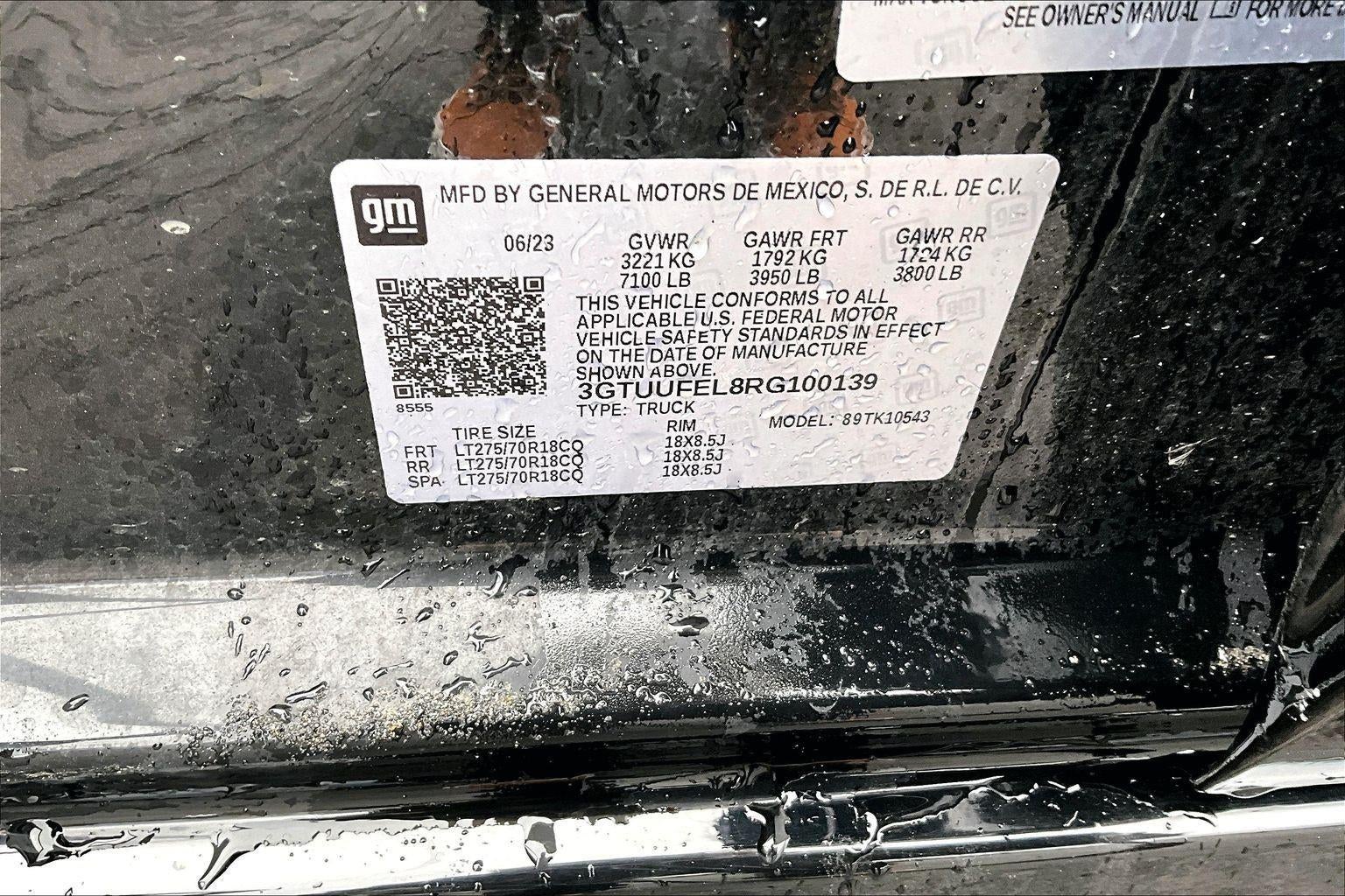 2024 GMC Sierra 1500 AT4X