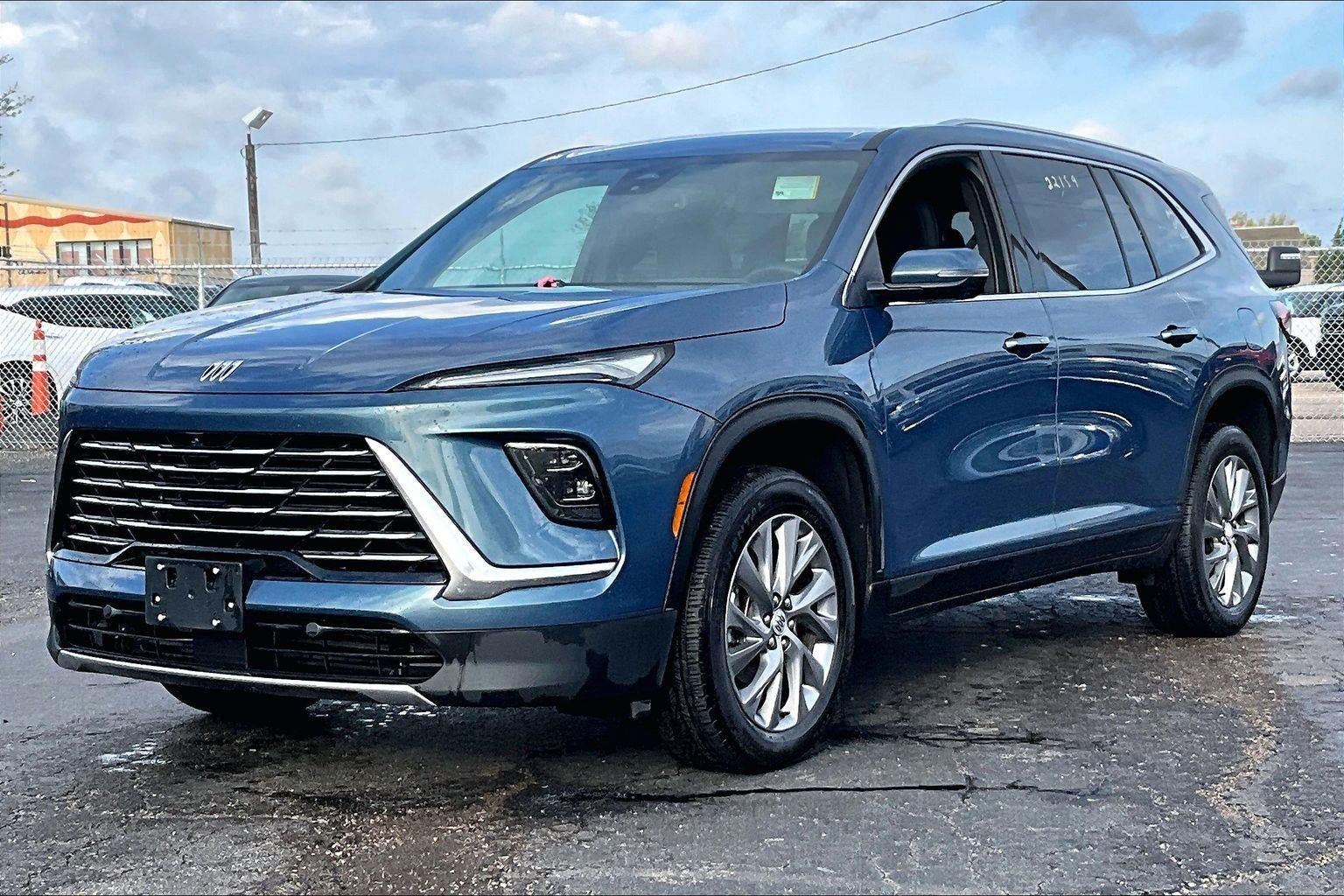 2025 Buick Enclave Preferred