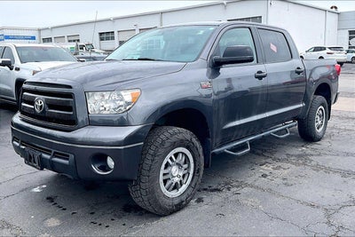2013 Toyota Tundra 4WD Truck CREW 4WD FFV V8 5