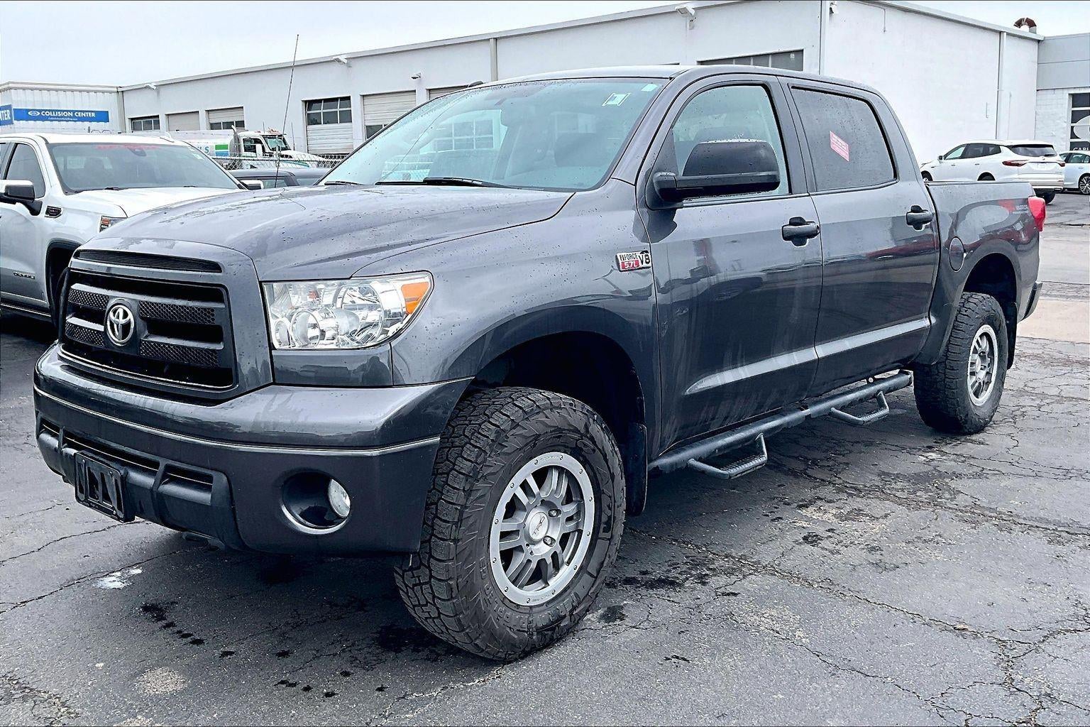 2013 Toyota Tundra 4WD Truck CREW 4WD FFV V8 5