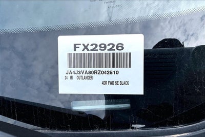 2024 Mitsubishi Outlander SE