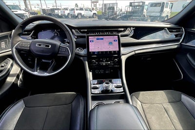 2024 Jeep Grand Cherokee 4xe Trailhawk