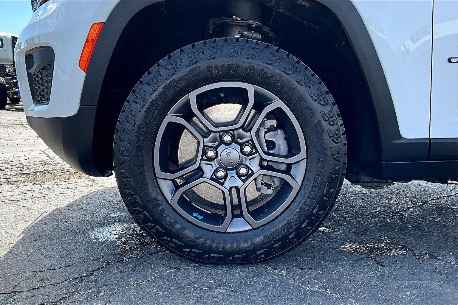 2024 Jeep Grand Cherokee 4xe Trailhawk