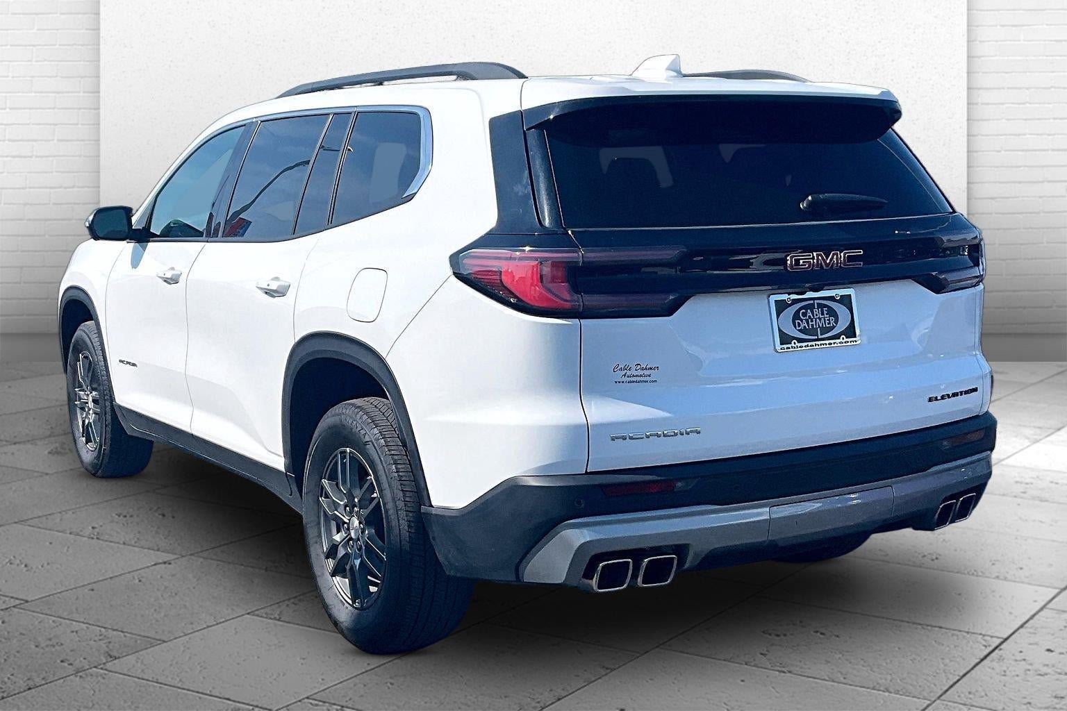 2025 GMC Acadia Elevation