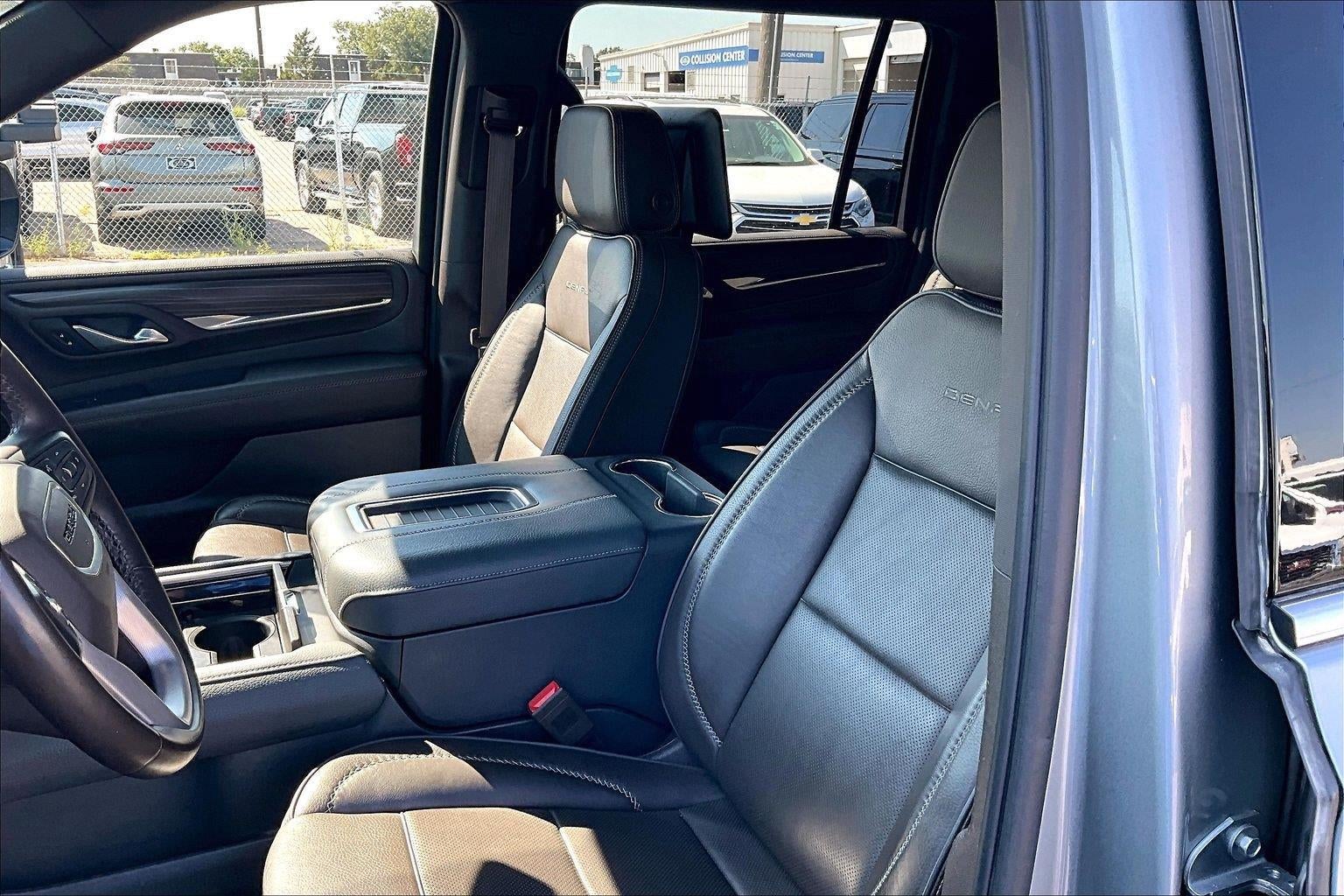 2023 GMC Yukon XL Denali