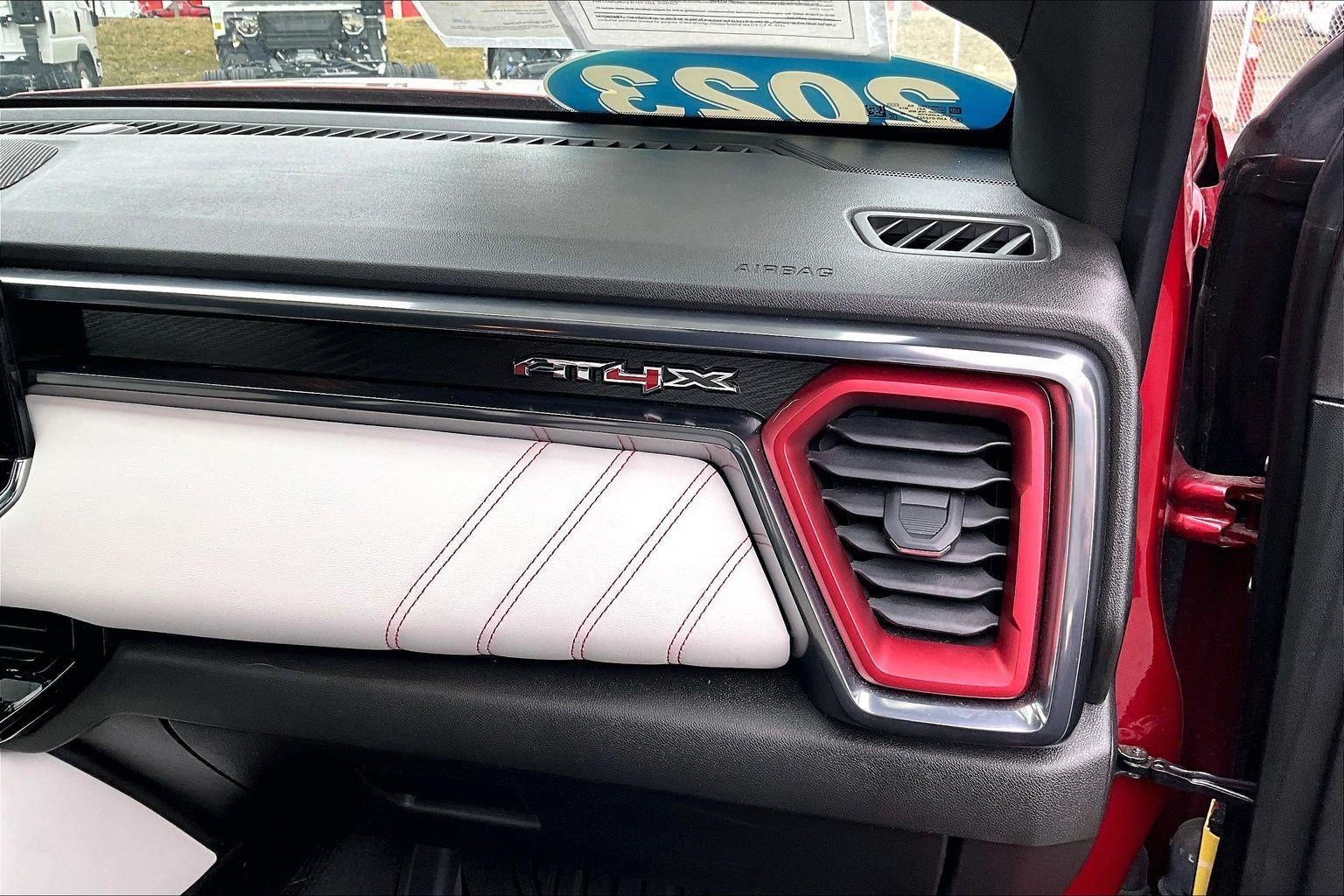 2023 GMC Canyon AT4X