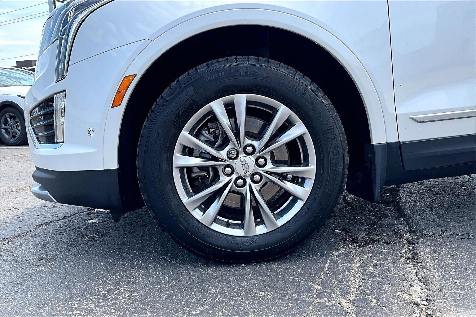 2023 Cadillac XT5 Premium Luxury