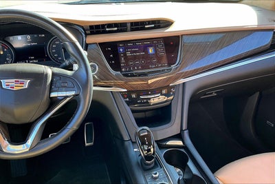 2024 Cadillac XT6 Sport