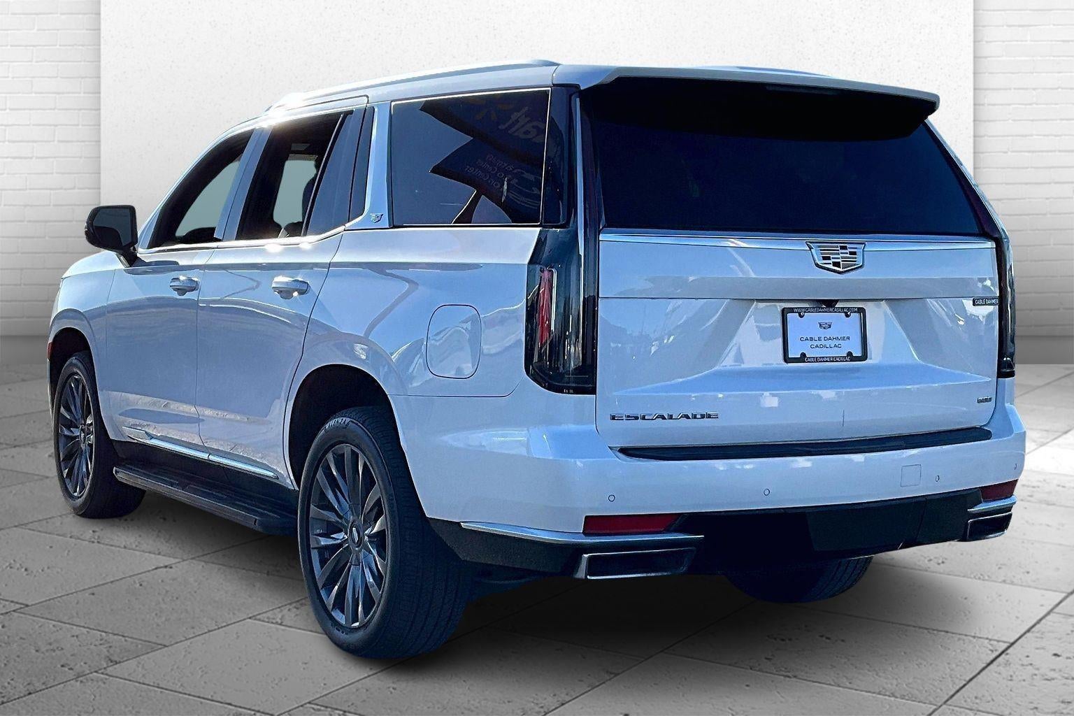 2023 Cadillac Escalade Luxury