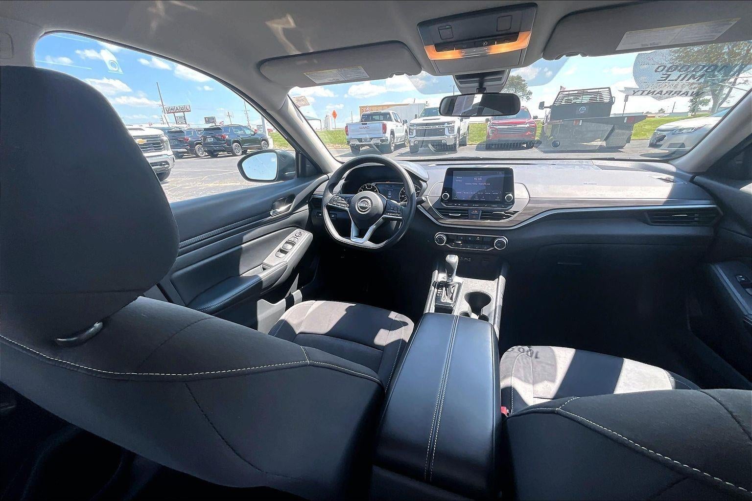 2025 Nissan Altima SV