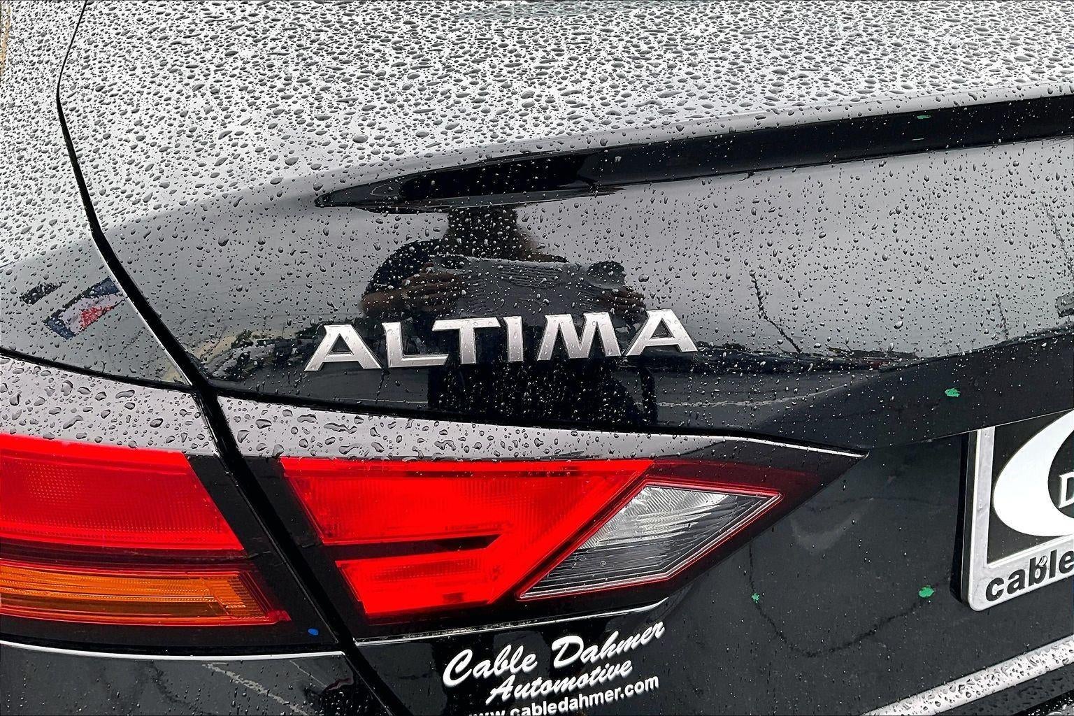 2025 Nissan Altima SV