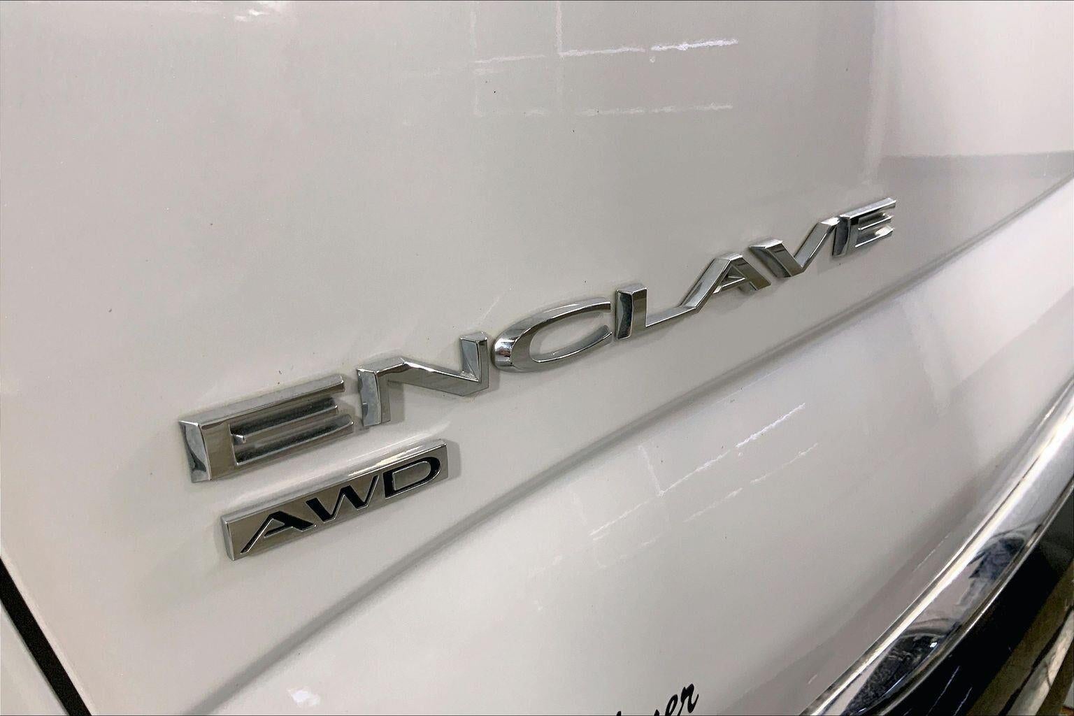 2023 Buick Enclave Essence