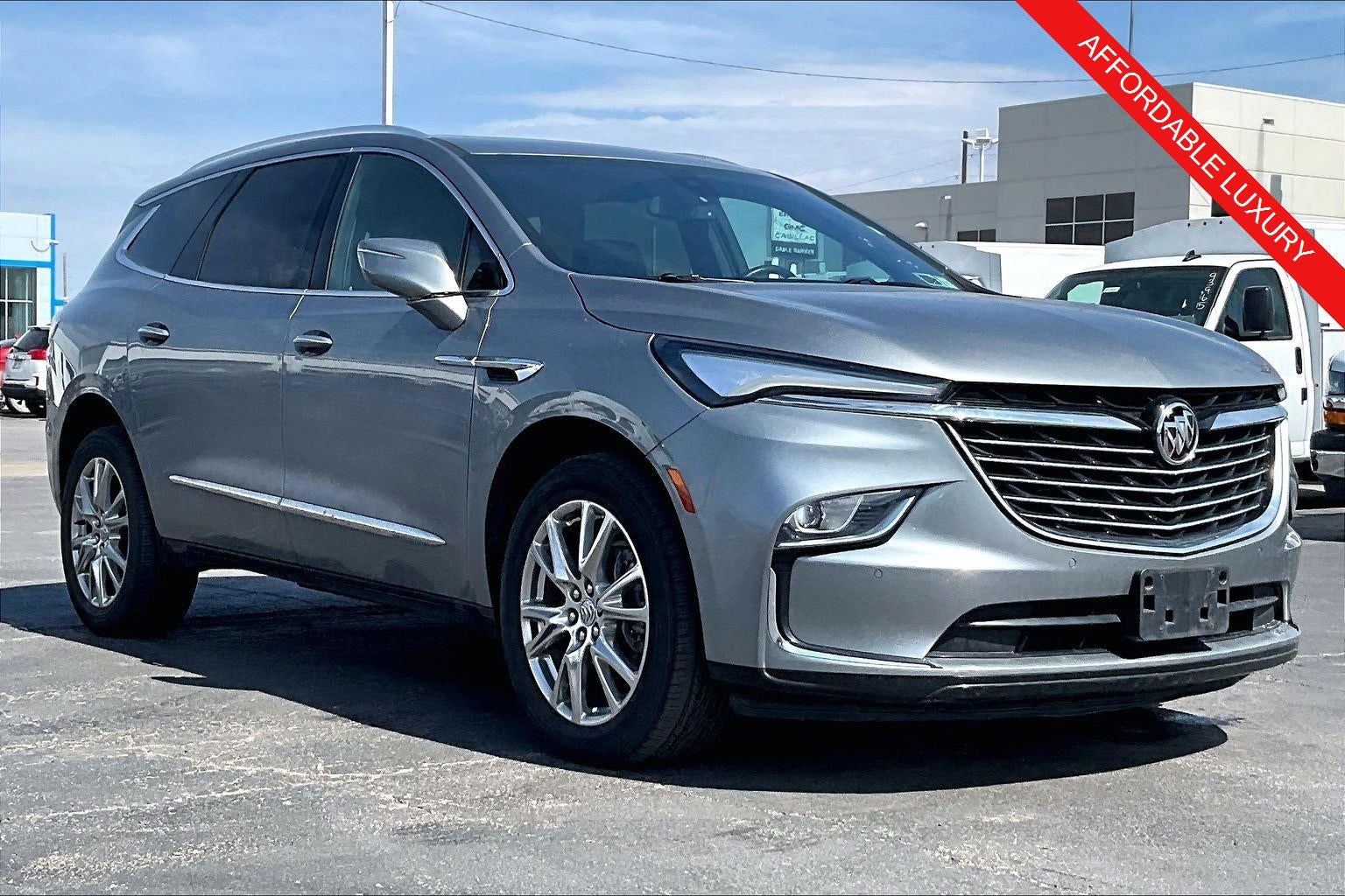 2023 Buick Enclave Essence