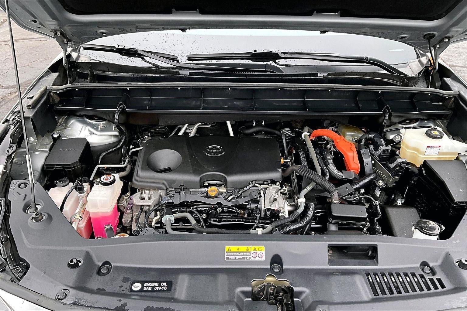 2021 Toyota Highlander Hybrid Platinum