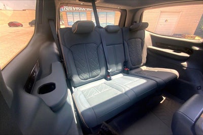 2022 Jeep Grand Wagoneer Series III