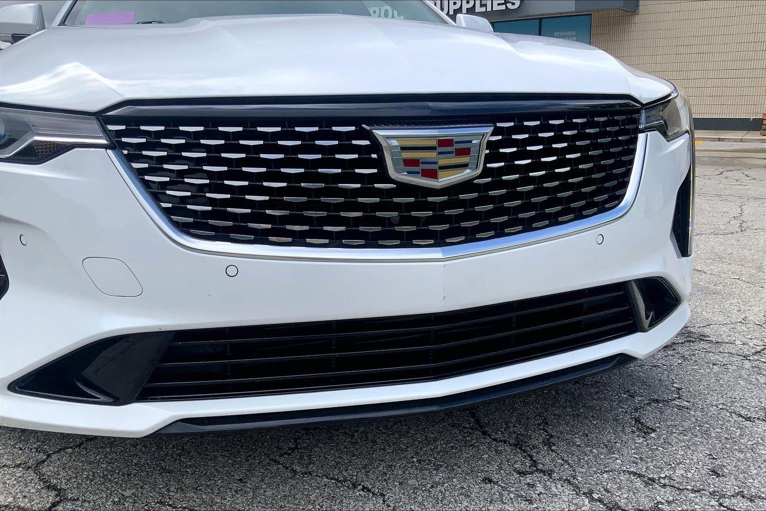 2025 Cadillac CT4 Premium Luxury