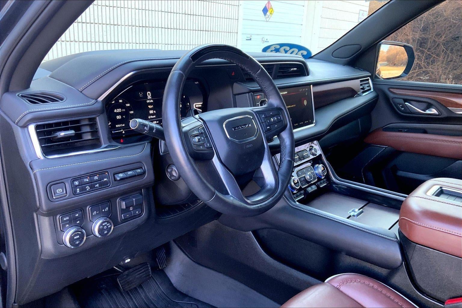 2023 GMC Yukon Denali Ultimate