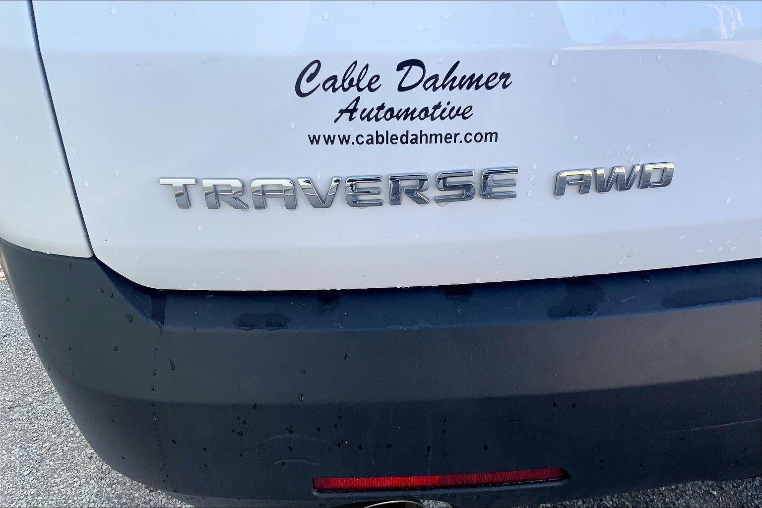 2023 Chevrolet Traverse LT Cloth