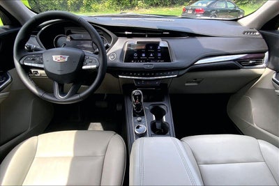 2023 Cadillac XT4 FWD Luxury