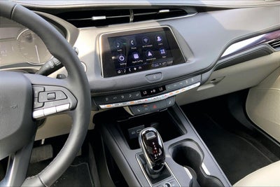 2023 Cadillac XT4 FWD Luxury
