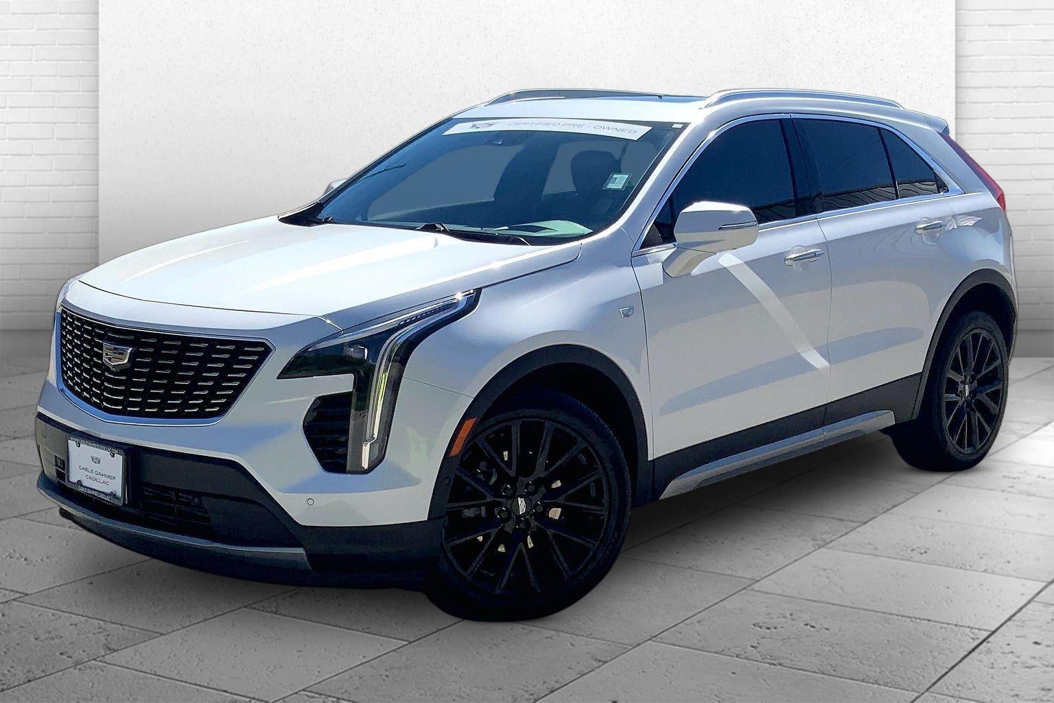 2023 Cadillac XT4 Premium Luxury