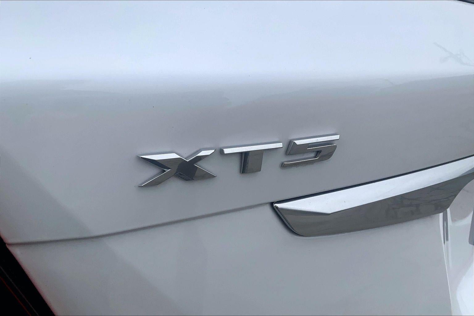 2025 Cadillac XT5 Premium Luxury