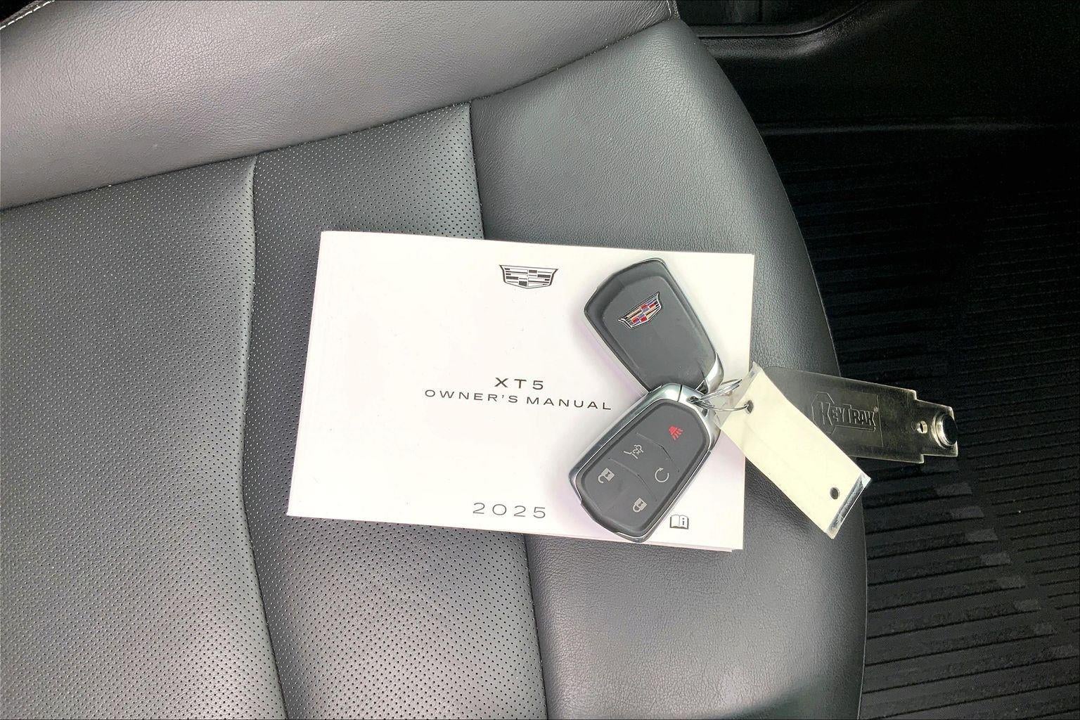 2025 Cadillac XT5 Premium Luxury