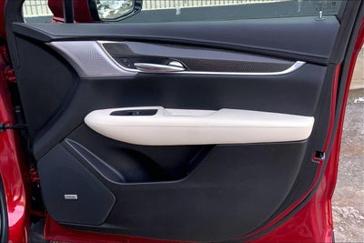 2022 Cadillac XT5 Sport