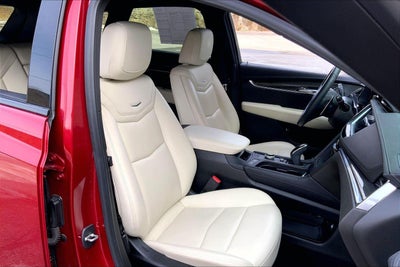 2022 Cadillac XT5 Sport