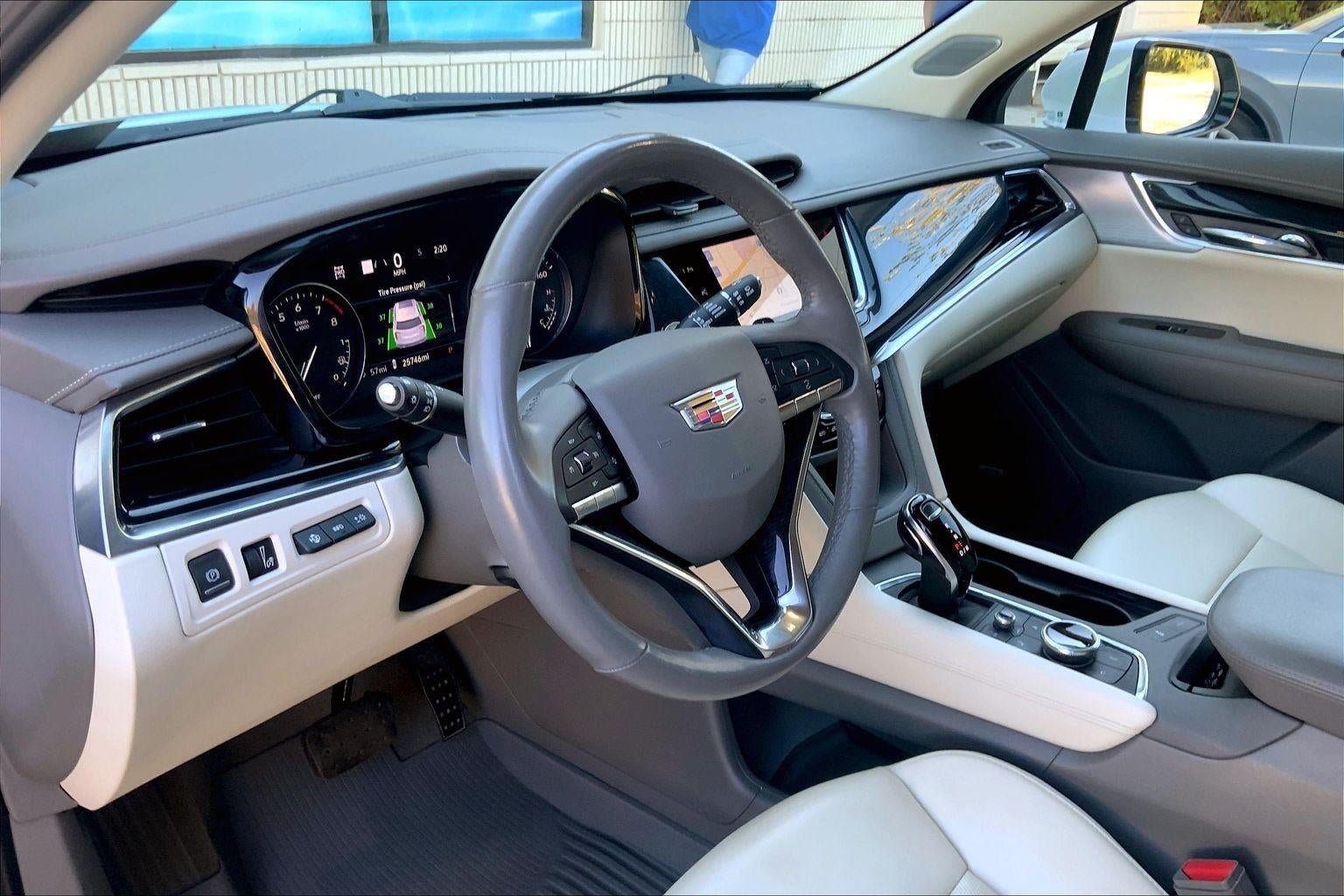 2024 Cadillac XT6 Premium Luxury