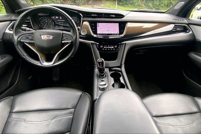 2022 Cadillac XT6 Premium Luxury