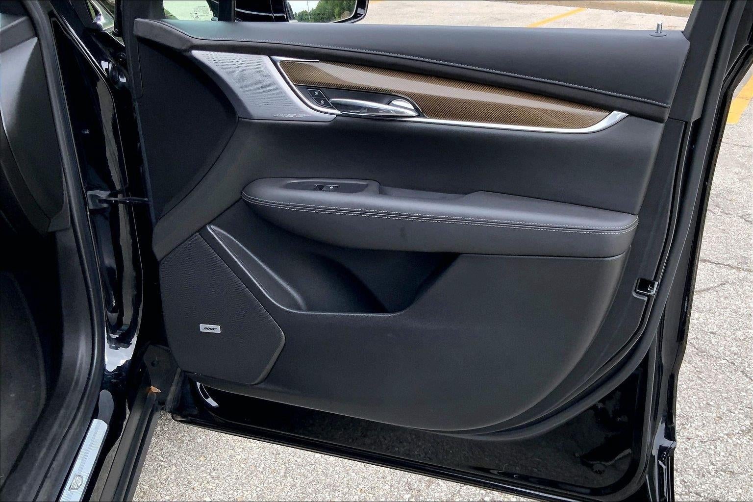 2022 Cadillac XT6 Premium Luxury