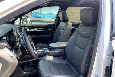 2025 Cadillac XT6 Sport