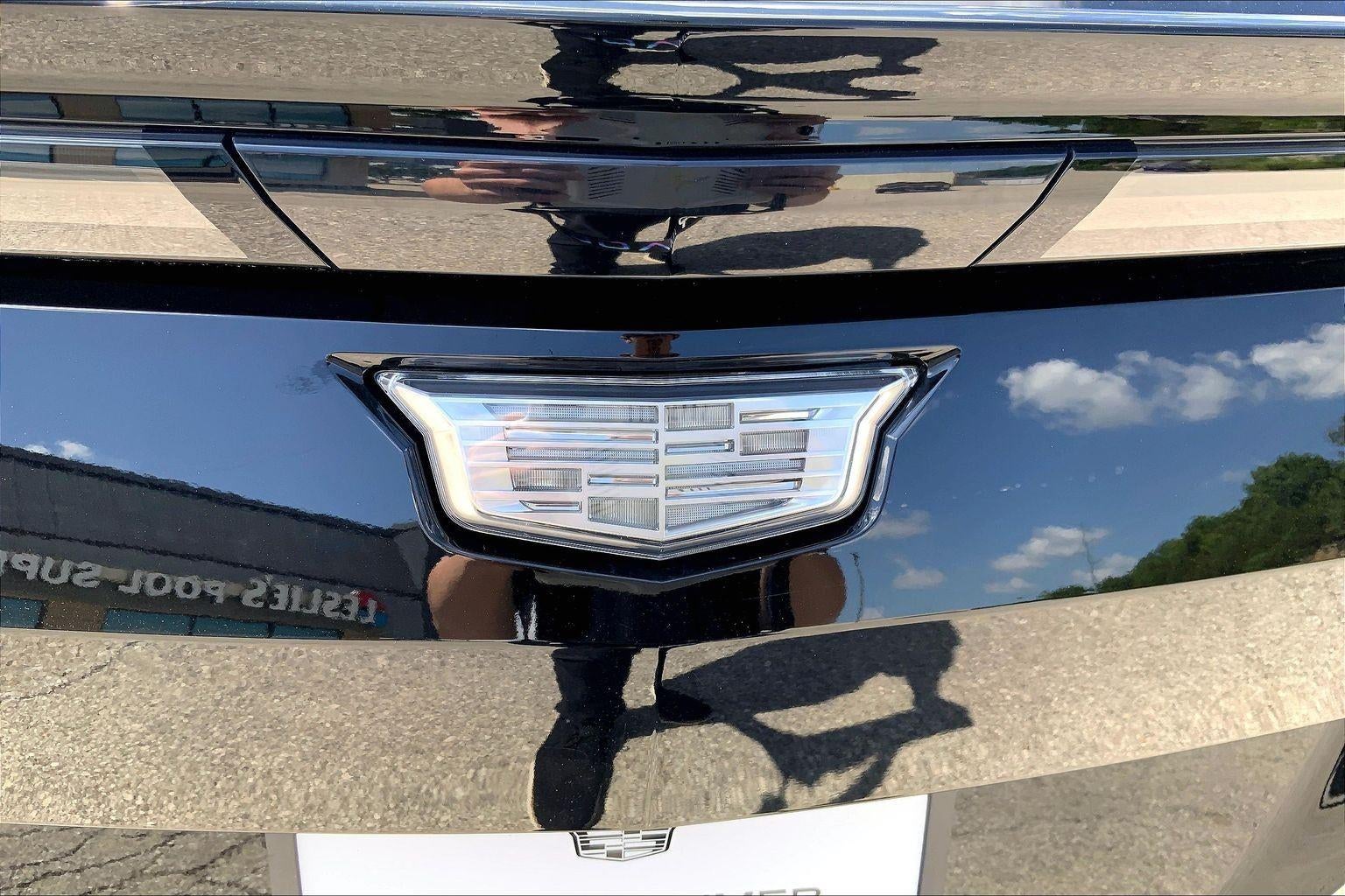 2024 Cadillac LYRIQ Luxury 1