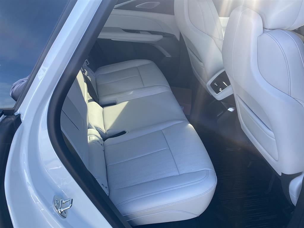 2026 Cadillac LYRIQ Premium Luxury