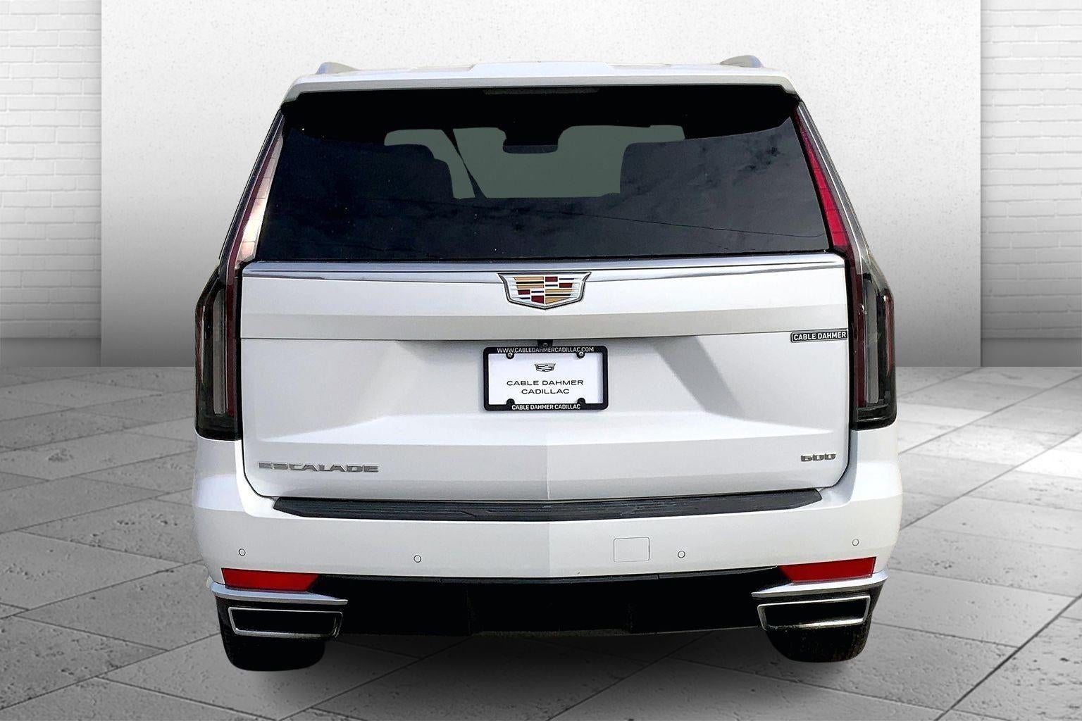 2023 Cadillac Escalade Luxury