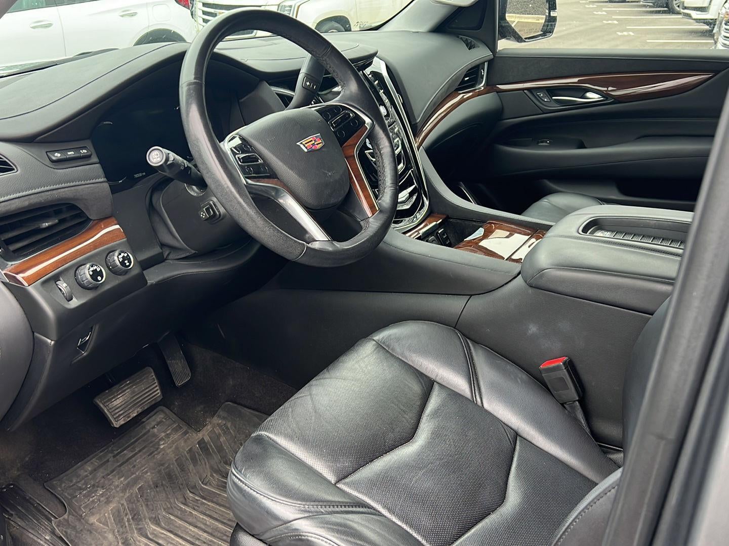 2020 Cadillac Escalade Premium Luxury