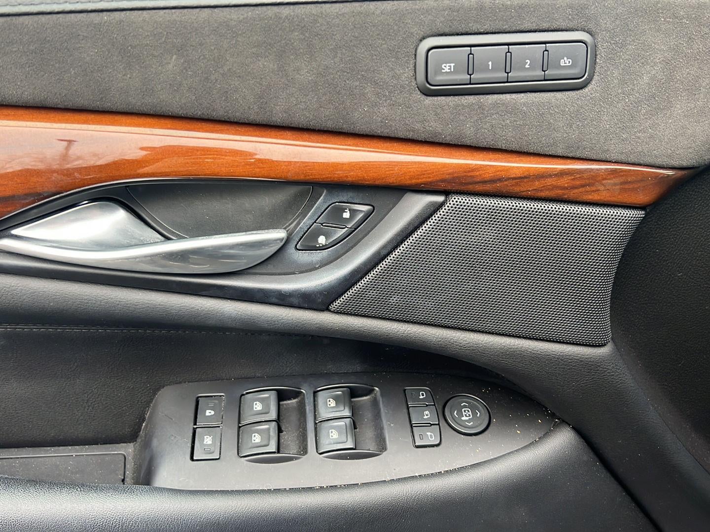 2020 Cadillac Escalade Premium Luxury