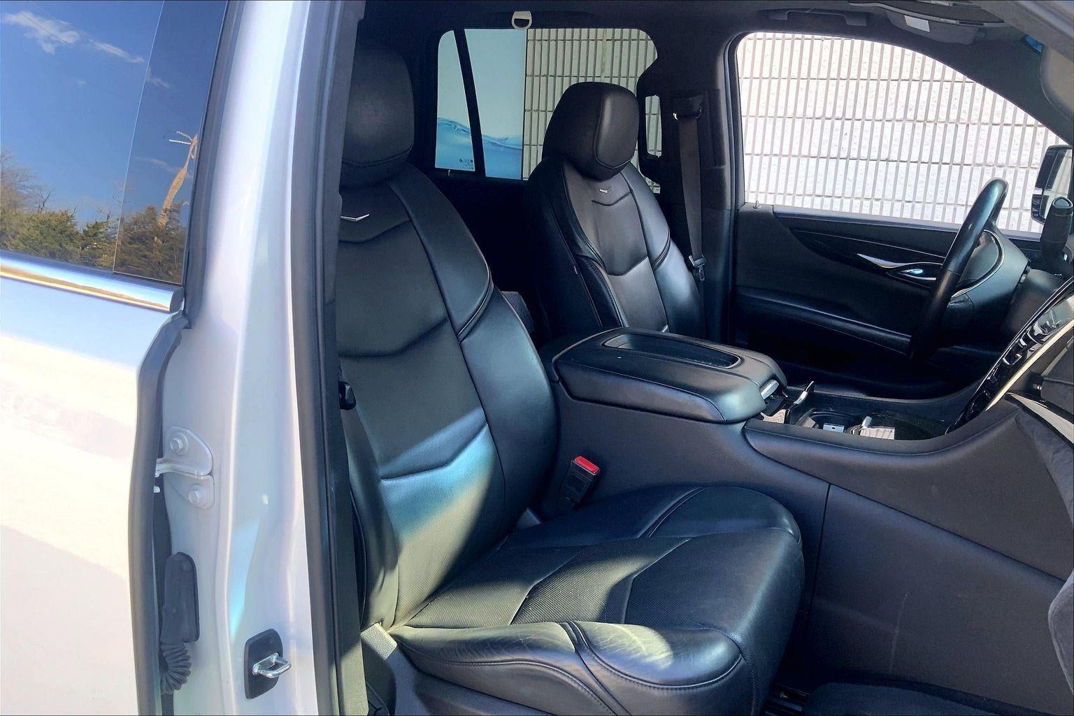 2020 Cadillac Escalade Platinum