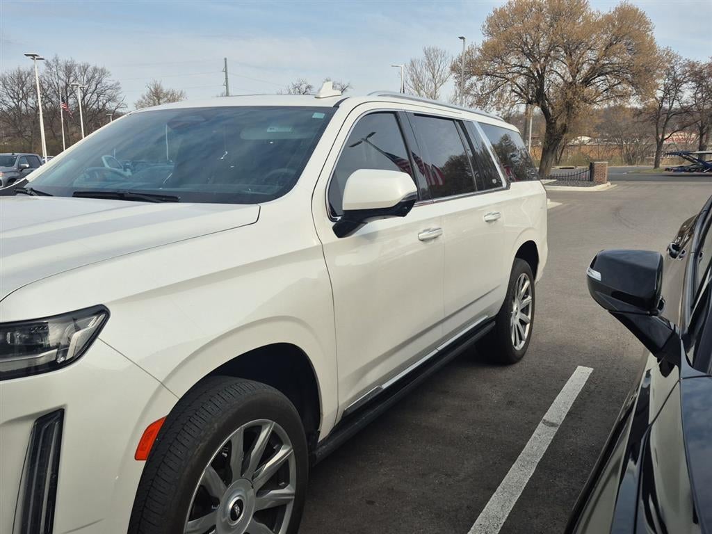 2022 Cadillac Escalade ESV Premium Luxury Platinum