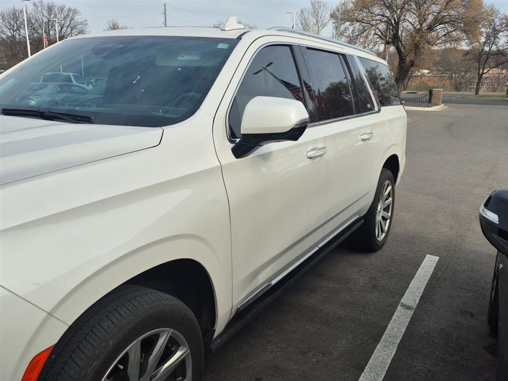 2022 Cadillac Escalade ESV Premium Luxury Platinum