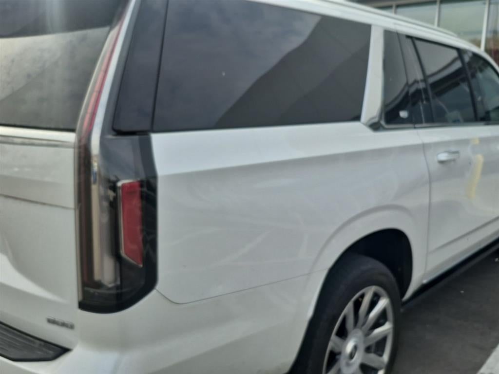 2022 Cadillac Escalade ESV Premium Luxury Platinum